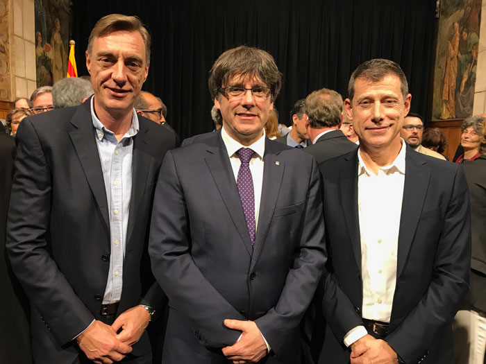 Projecte dels NOMS-Hispanosida recibe la Creu de Sant Jordi de la Generalitat de Catalunya por más de dos décadas de respuesta eficaz al VIH/sida